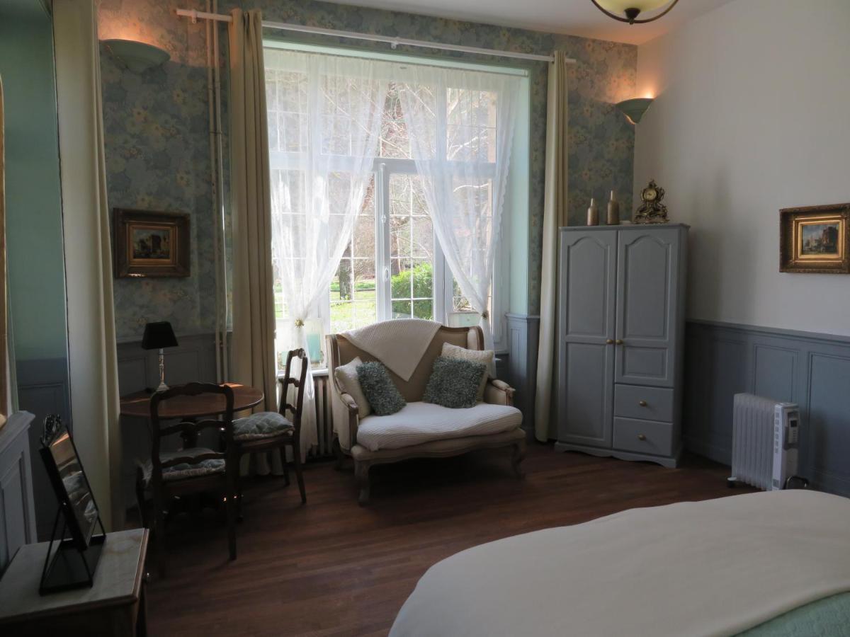 Chambres d'Hôtes Château de Viviez Ngoại thất bức ảnh