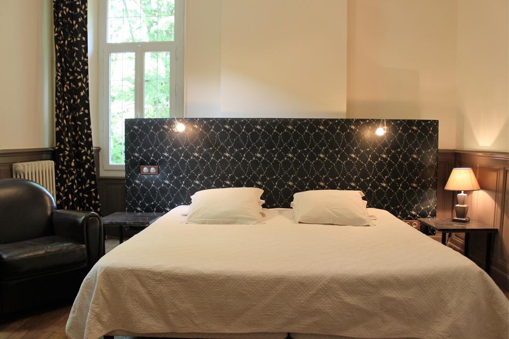 Chambres d'Hôtes Château de Viviez Ngoại thất bức ảnh