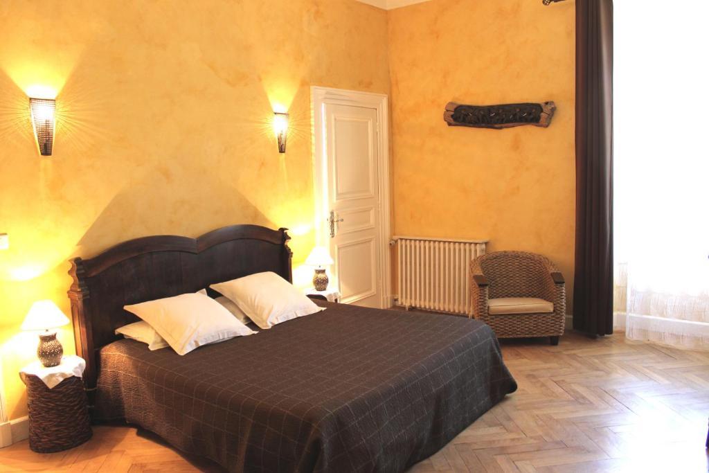 Chambres d'Hôtes Château de Viviez Phòng bức ảnh